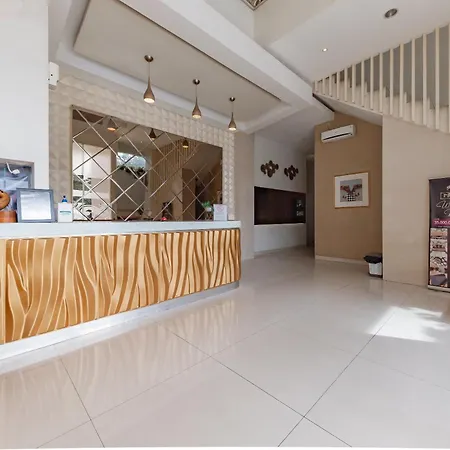 Reddoorz Hostel At Kiara Cozy Kircon Bandung